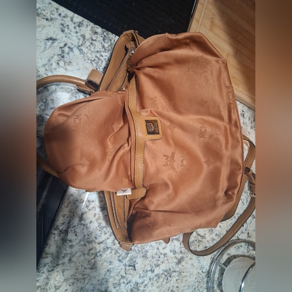 MCM Brown Leather Shoulder Bag - Picture 10 of 11